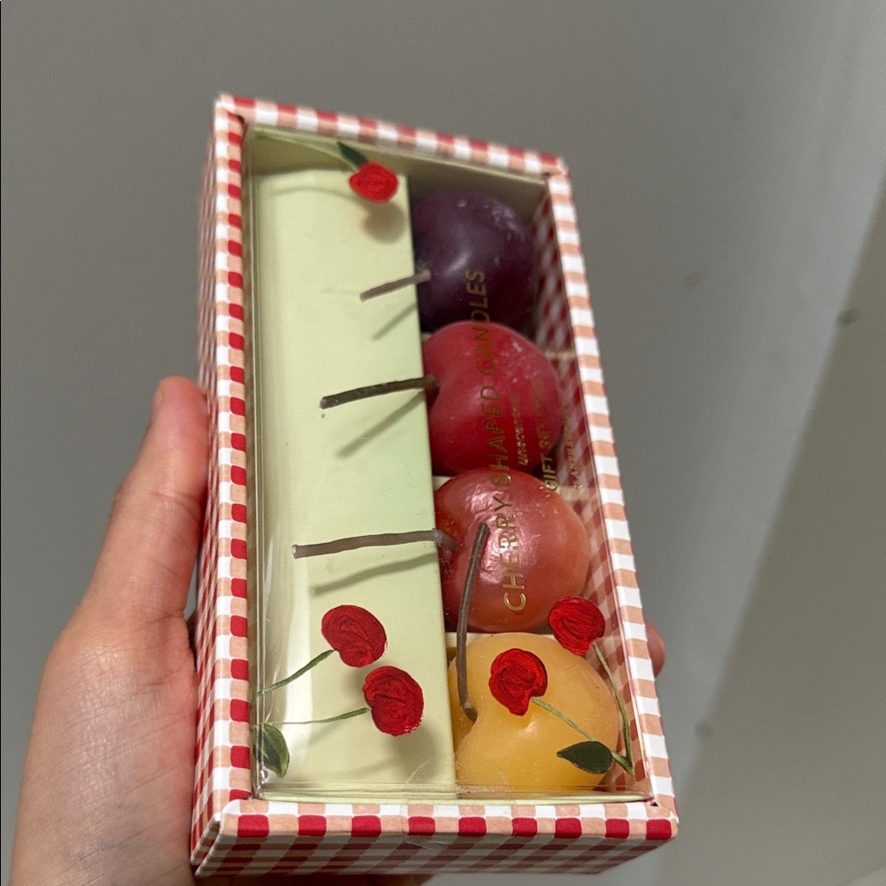 Cherry Shaped Candle Set Wax Candles, Set of 4 By Anthropologie New In Box - Picture 10 of 12